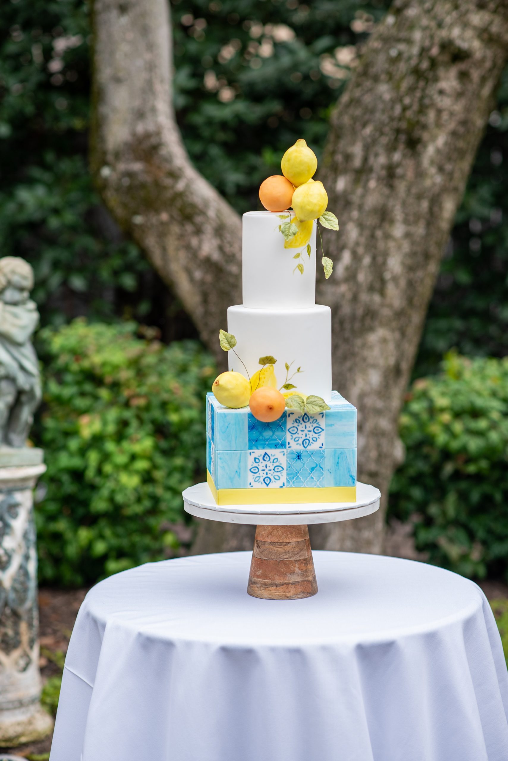 tiered wedding cake with citrus inspiration