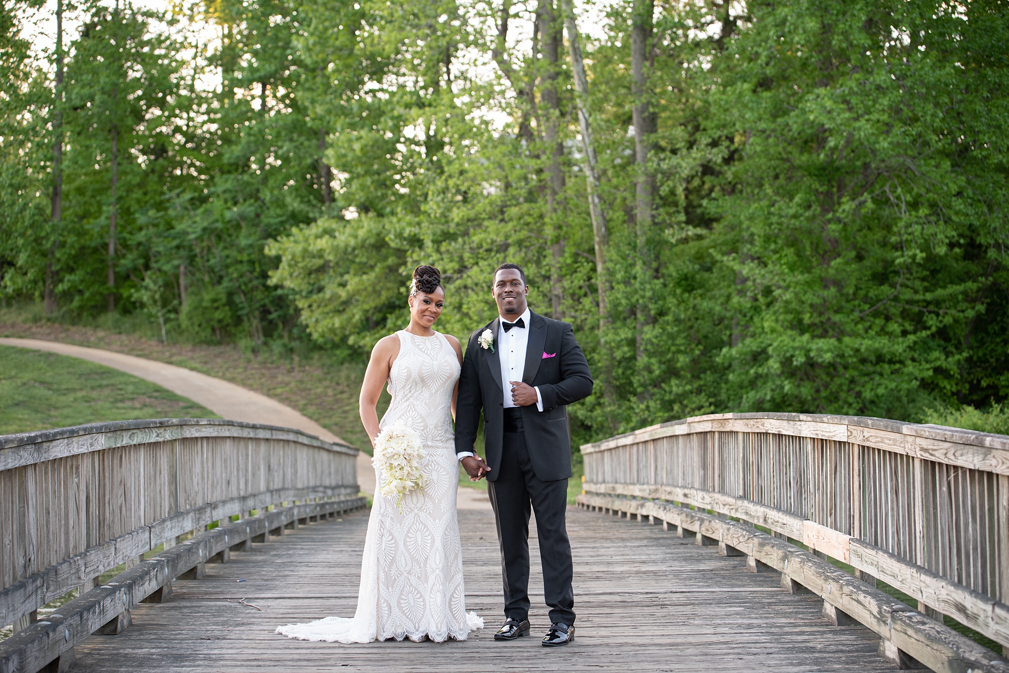 wedding portraits on golf course in Maryland 